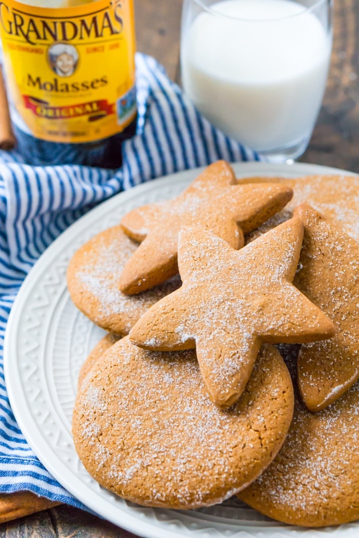  These soft Molasses Cookies are a simple and old-fashioned dessert recipe made with thick molasses, spices, and sugar. A classic cookies recipe that's actually dairy-free!