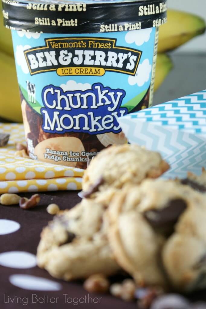 Chunky Monkey Pudding Cookies | www.sugarandsoul.co