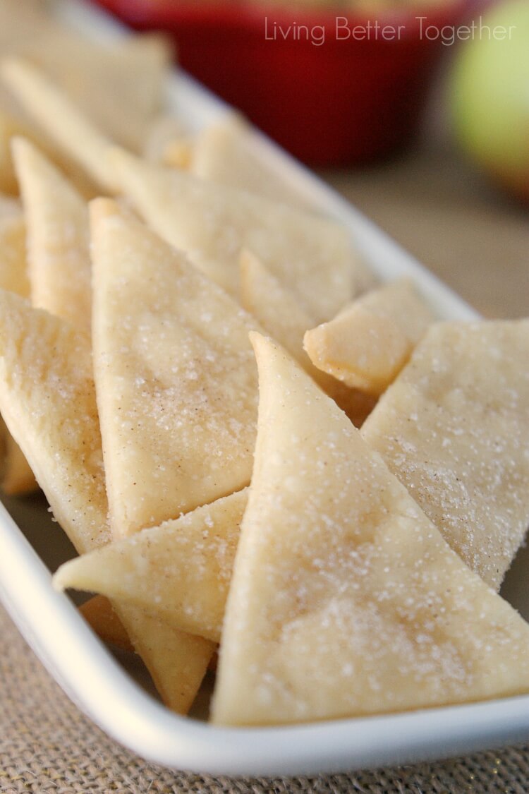 Caramel Apple Pie Dip with Cinnamon Sugar Pie Chips