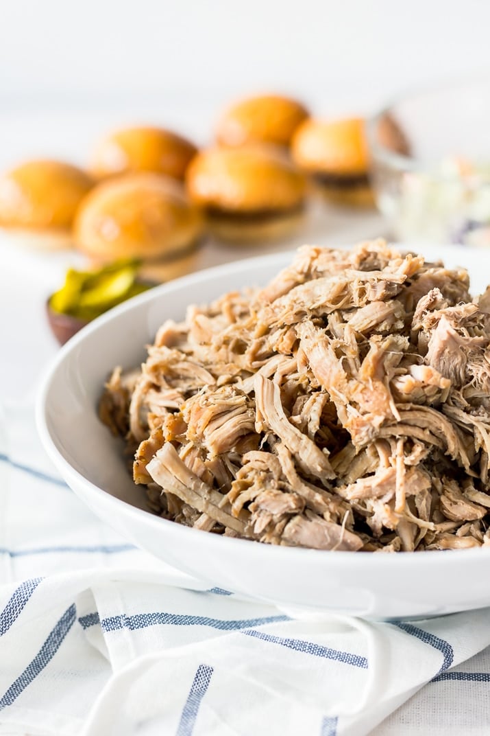 Whiskey Honey Pulled Pork Slow Cooker Recipe