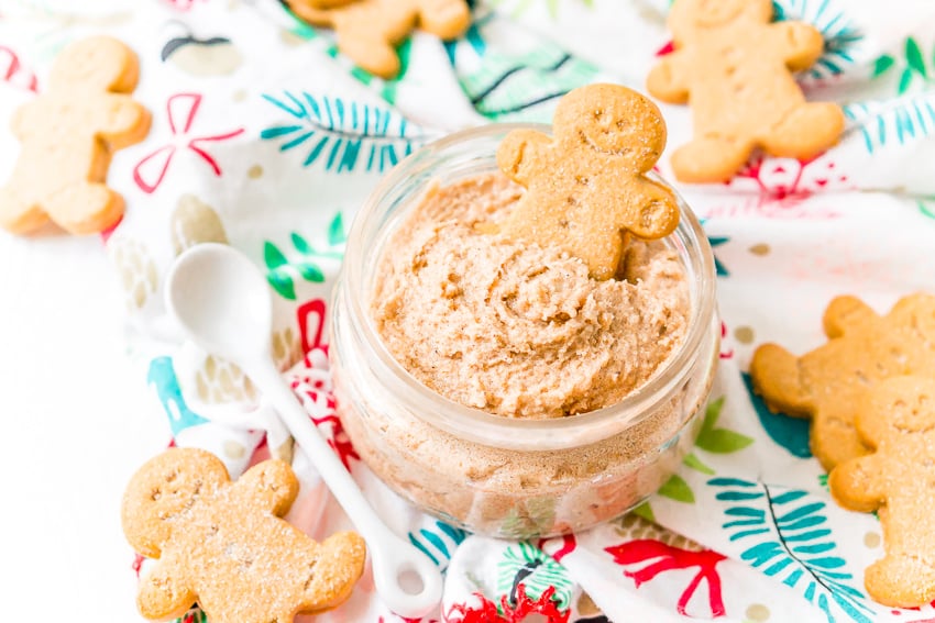 Treat your skin to a holiday treat with this Whipped Gingerbread Sugar Scrub! Everything you need is already in your pantry making it the perfect last-minute gift!
