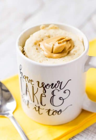 This Peanut Butter & Oatmeal Mug Cake is a simple and fast, sweet and salty fix for dessert or breakfast, it's ready in just 5 minutes!