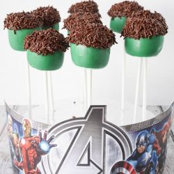 easy hulk marshmallow pops 3