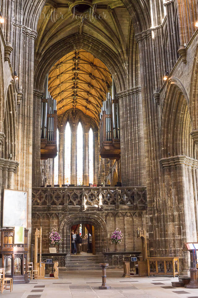 The Glasgow Cathedral is a MUST SEE, even if you aren't religious, the architecture and stained glass in itself will floor you. Breathtakingly stunning in every way.
