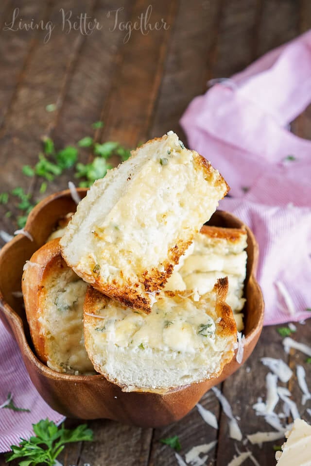 This 15-Minute Blue Cheese Garlic Bread is studded with flavor thanks to a vibrant blend of cheese, butter, and fresh herbs!