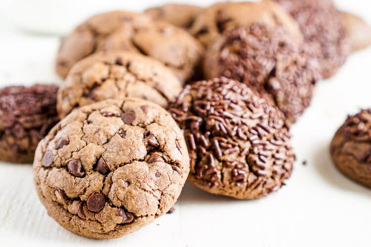 These Nutella Chip Cookies are simple, sweet, and loaded with mini chocolate chips. Nutella is blended right into the dough for a delicious flavor the whole family will love! No chill time and the first batch is read in less than 25 minutes!