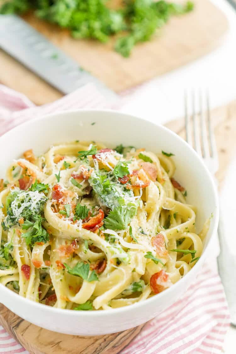 We loved this Bacon & Broccoli Fettuccine Alfredo, it was better and cheaper than going to a restaurant and the flavors are amazing! Plus it was ready in less than 30 minutes with prep time and everything! SO GOOD! I can't recommend it enough!