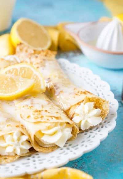 Make the batter up ahead of time in the blender and keep it in the fridge until you're ready to use, then you're just 20 minutes away from a plate of lemon heaven!