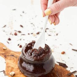 chocolate hazelnut sugar scrub recipe diy beauty 6