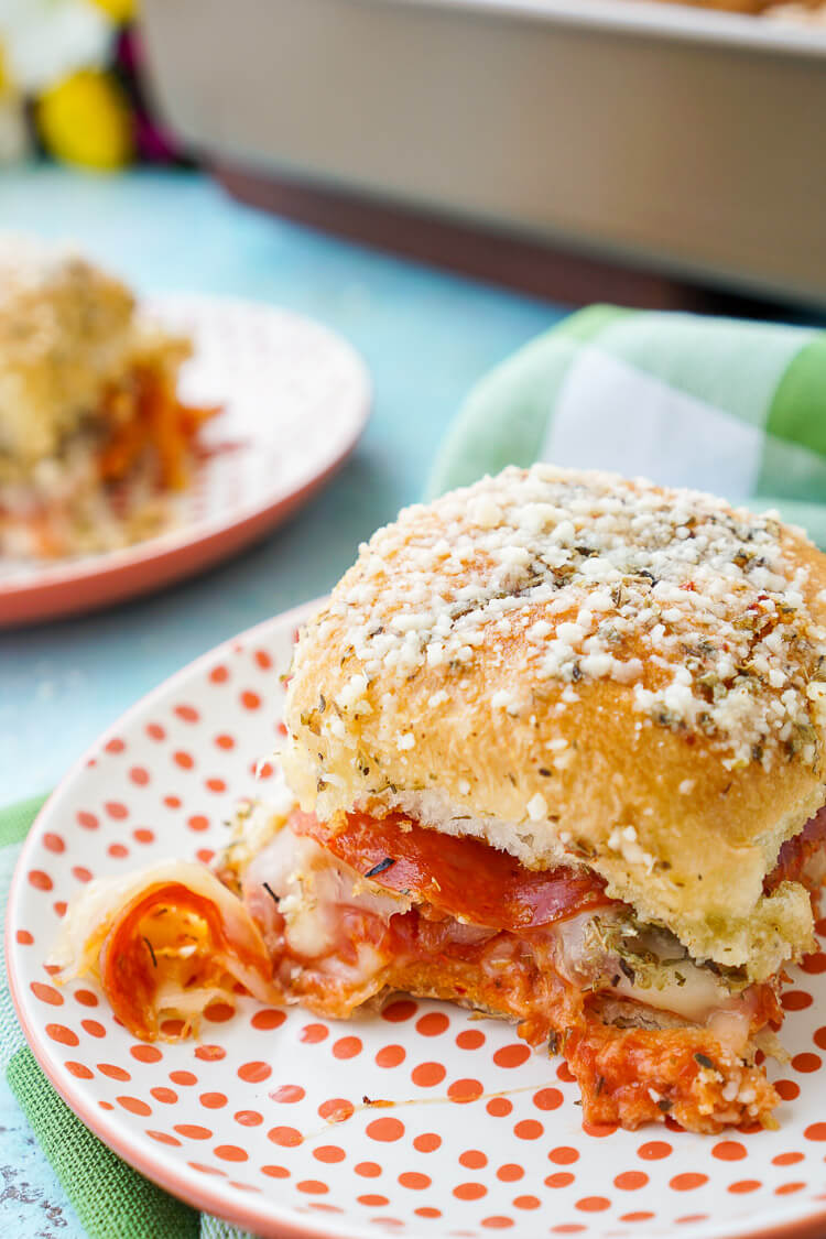 Easy Pizza Sliders 