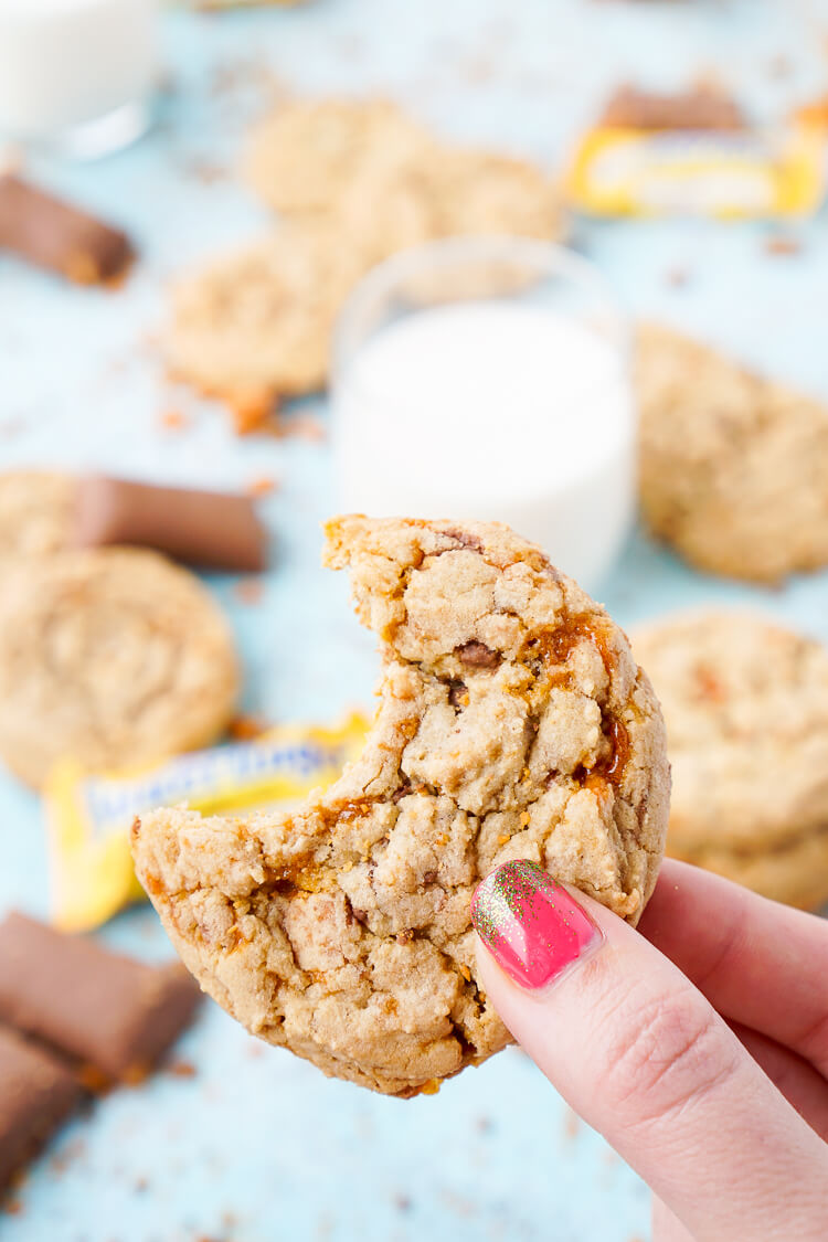 These Butterfinger Pudding Cookies are everything you love about the classic candy bar in a chewy, buttery, sweet cookie!