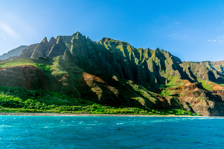 Holo Holo Boat Tours - These Things To Do In Kauai Hawaii are fun and exciting ways to explore and experience everything the island has to offer!