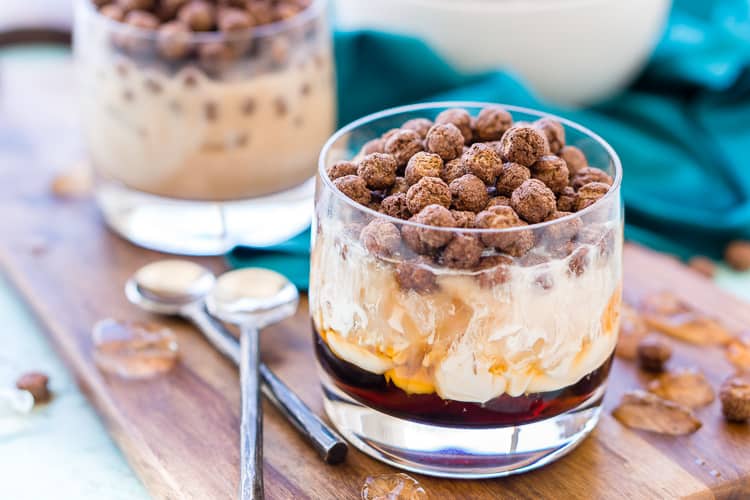 This Cocoa Puffs White Russian is a fun and unique twist on the classic cocktail made with Kahlua, vodka, cream and cocoa puffs. Perfect for late nights and brunch!