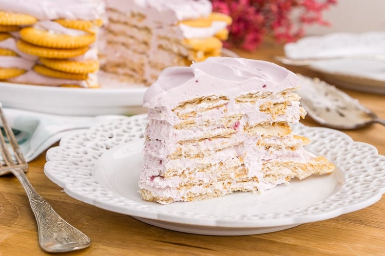 This Ritz Cracker & Grape Jelly Icebox Cake is an old fashioned, no bake, 3-ingredient dessert the whole family will love! It's super EASY to make and you can whip it up the day before!