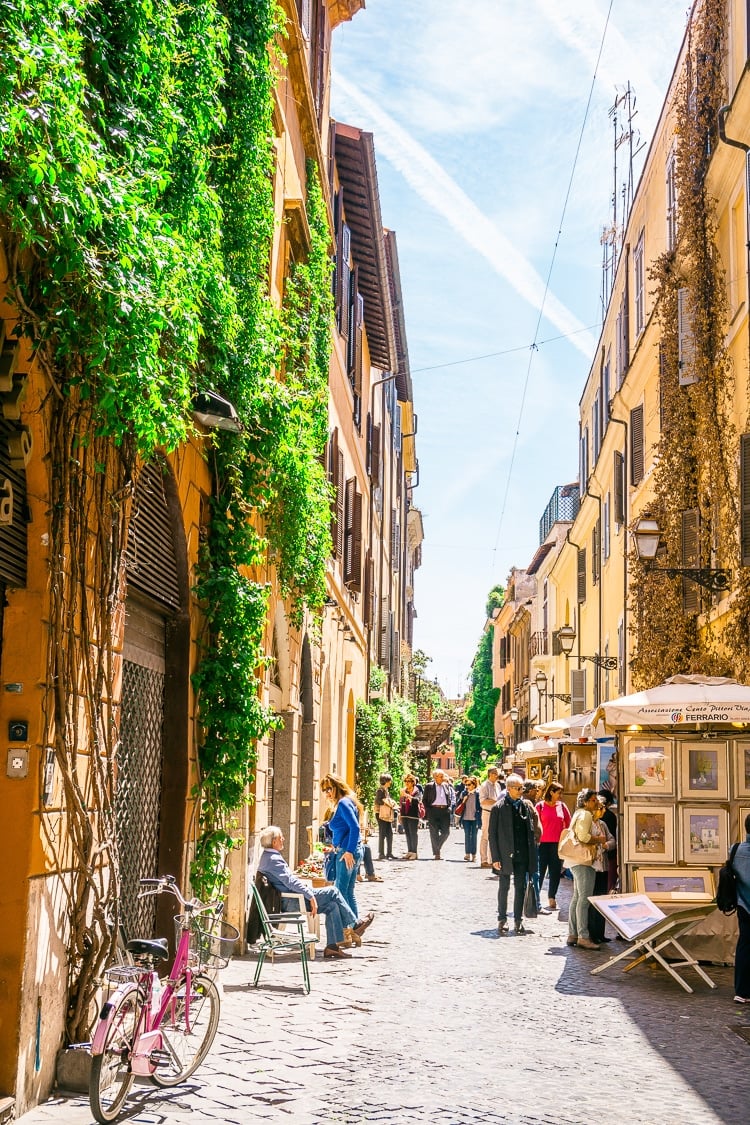 Planning a weekend trip to Rome? Here's the perfect two-day itinerary in the capital of Italy! Everything you should see, do, and eat!