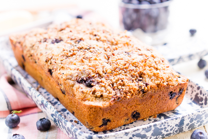 Blueberry Ice Cream Bread is a delicious and easy sweet bread recipe made with just six ingredients and ready in less than an hour!