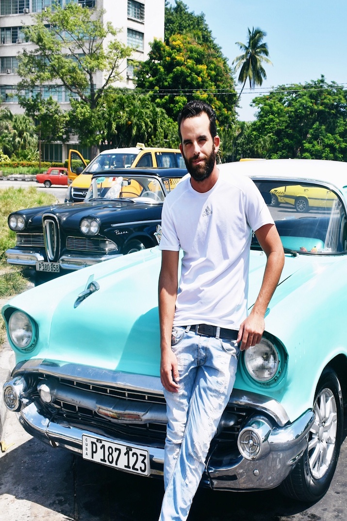 This is a guide for how to experience the best of Havana Cuba in 48 hours.