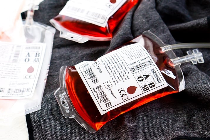 This Blood Bag Cocktail is the perfect quick drink for all your Halloween parties! 