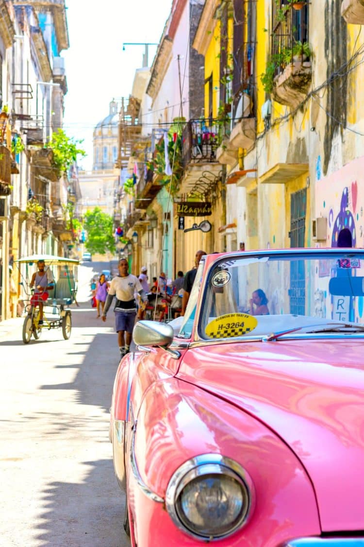 Havana, Cuba’s vibrant capital has so much to offer. But what if you’re crunched for time? No problem. This is a guide for how to experience the best of Havana Cuba in 48 hours.