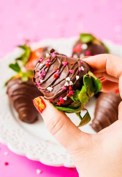 This really is the best Chocolate Covered Strawberries recipe for all your special occasions! This 4-ingredient recipe is a quick and easy treat to enjoy for Valentine's Day, Bridal Showers, and more!