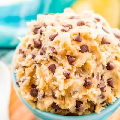 This Edible Cookie Dough is an eggless and delicious treat you can make in just 5 minutes! Made with butter, sugar, flour, salt, and chocolate chips!