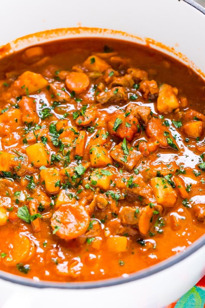 One Pot Hungarian Goulash Recipe