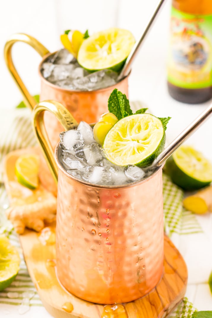 How to Make the Best Ever Moscow Mule Recipe with vodka, lime juice, ginger beer and a few extra ingredients that really take this classic cocktail to the next level!