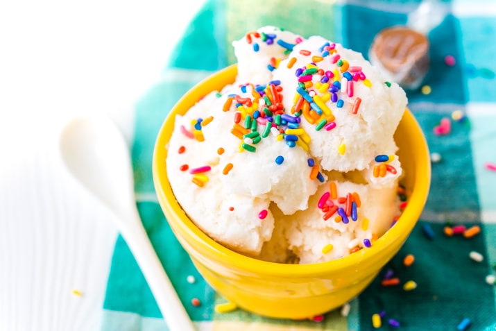 Easy recipe for kids - snow ice cream