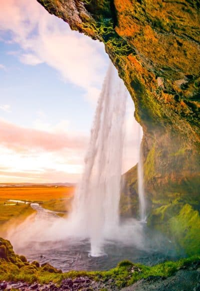 Iceland 3-Day Itinerary - Everything you need to see, eat and do in Iceland during your weekend getaway or stopover!