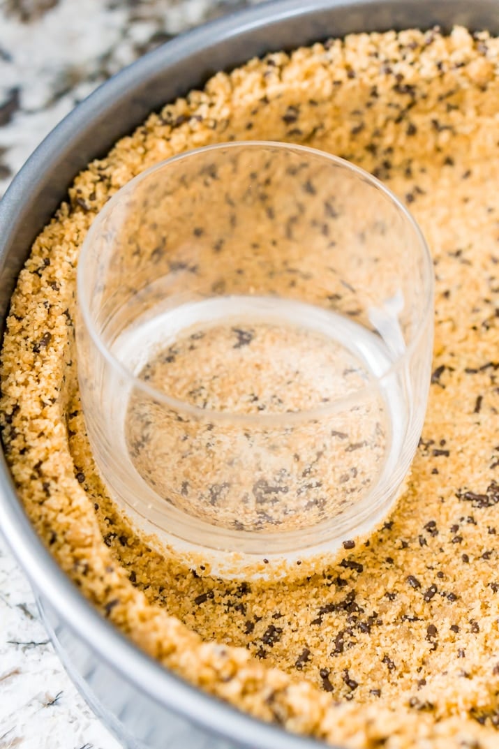 Make Graham Cracker Crust with just 5 ingredients!