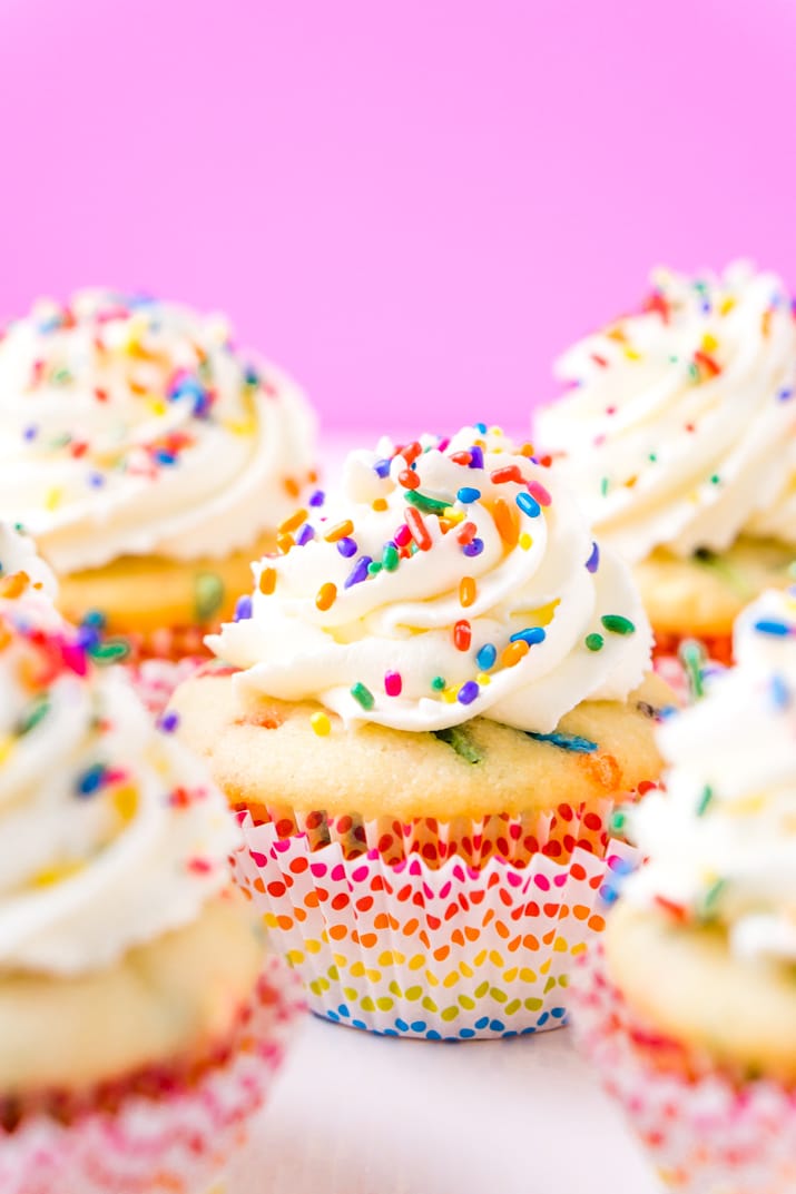How To Make Funfetti Birthday Cupcakes