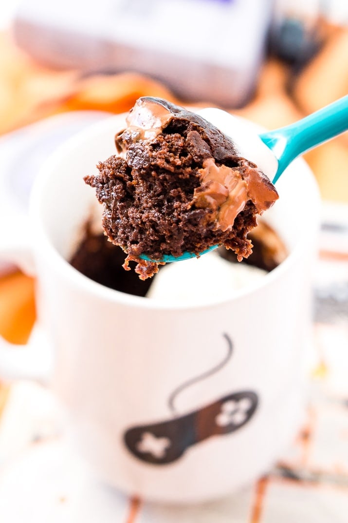 This Microwave Brownie Mug Cake is the perfect quick and easy treat when you're craving a fudgy and indulgent brownie!