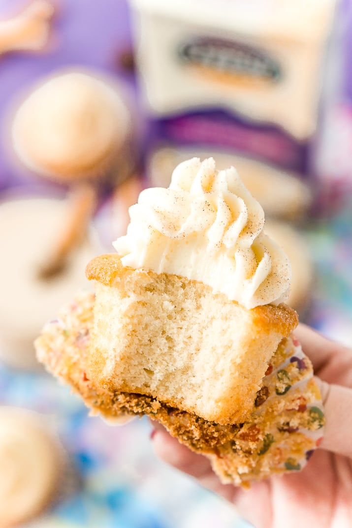 Chai Cupcakes with Vanilla Frosting are laced with the rich and warm spices you crave in the fall. This treat is the perfect pick-me-up for when you need to stop for a breather during this busy season!