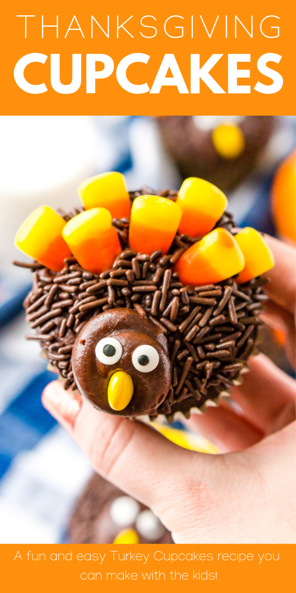 These Turkey Cupcakes are an easy-to-make treat for the kids and a fun way to celebrate the Thanksgiving season! via @sugarandsoulco