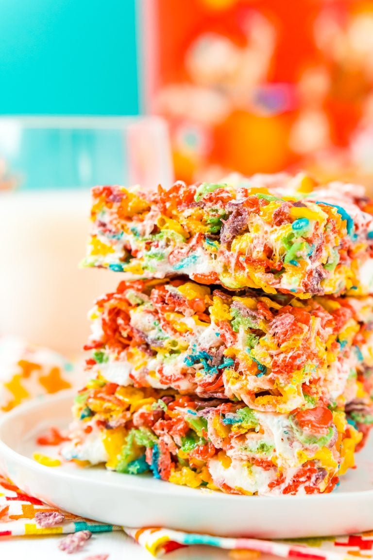These Fruity Pebbles Treats area fun and fruity twist on the classic no-bake dessert made with Rice Krispies cereal. They take just 7 minutes to prepare!