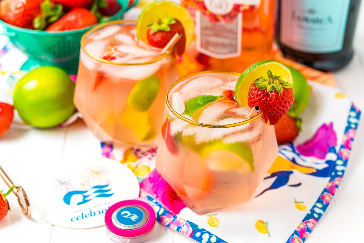 Pink Gin Spritz - Strawberry Lime Cocktail