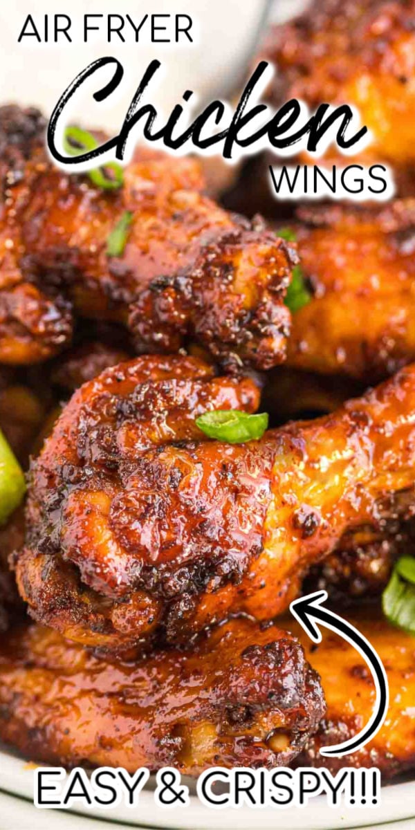 Want perfectly crispy Chicken Wings with your air fryer? You’ve got to make this recipe! These lip-smacking honey sriracha chicken wings and drumettes are so full of flavor you will go back for more! Made with honey, molasses and Sriracha sauce and a killer rub! via @sugarandsoulco