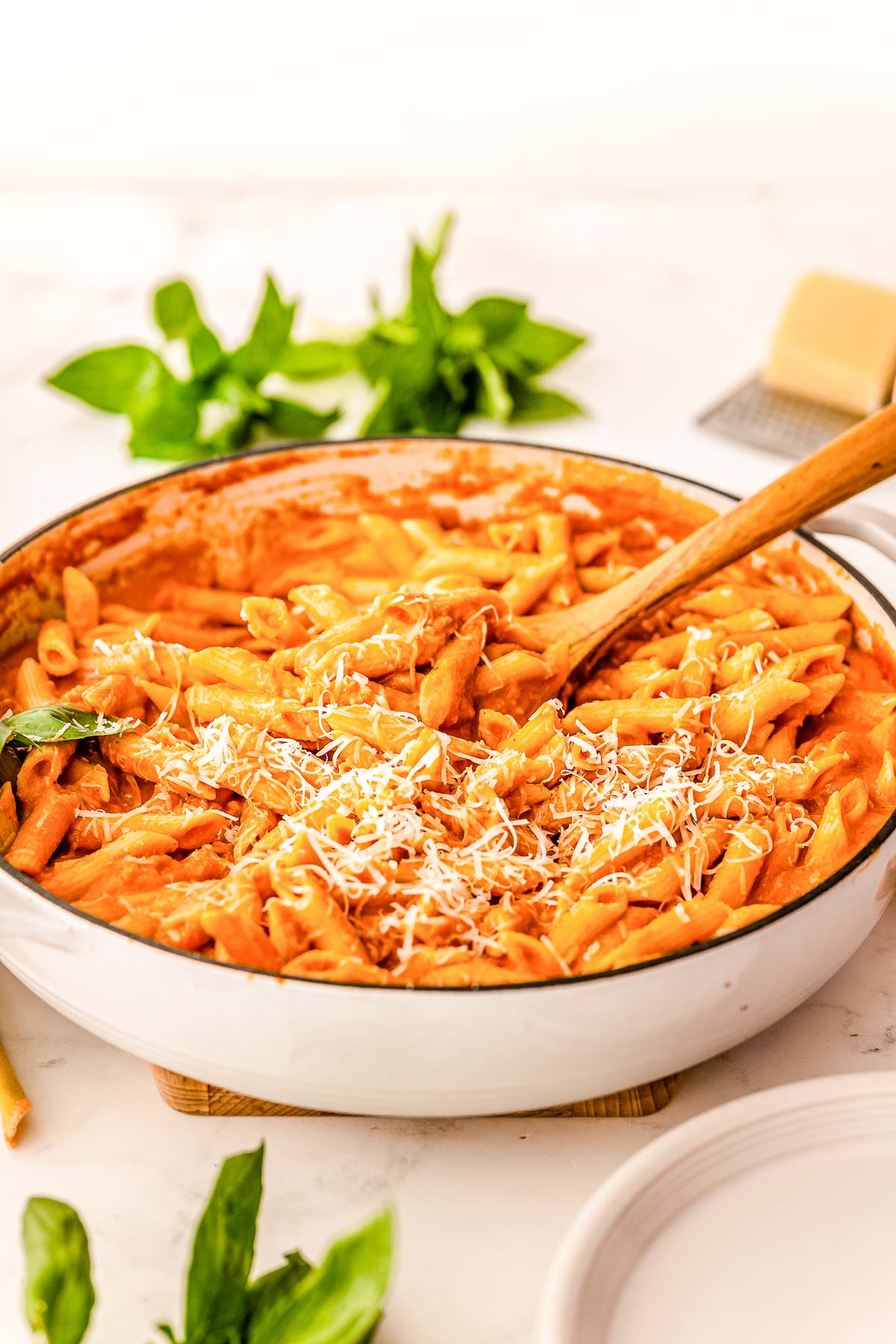 Best Best Penne Alla Vodka Sauce Pasta Recipe - Sugar and Soul