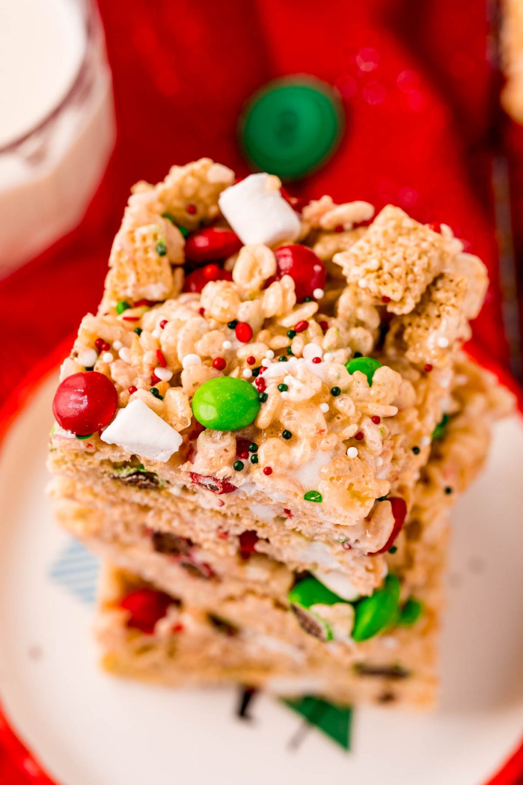 No Bake Christmas Krispie Treats - Sugar and Soul