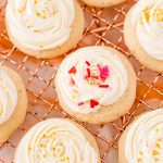 Champagne Sugar Cookies are an amazingly light and fluffy cookie topped with a silky and luxurious champagne buttercream frosting! These cookies are perfect for New Year’s Eve, but can also be enjoyed while cuddled up next to the one you love on Valentine’s Day or when celebrating the new bride!