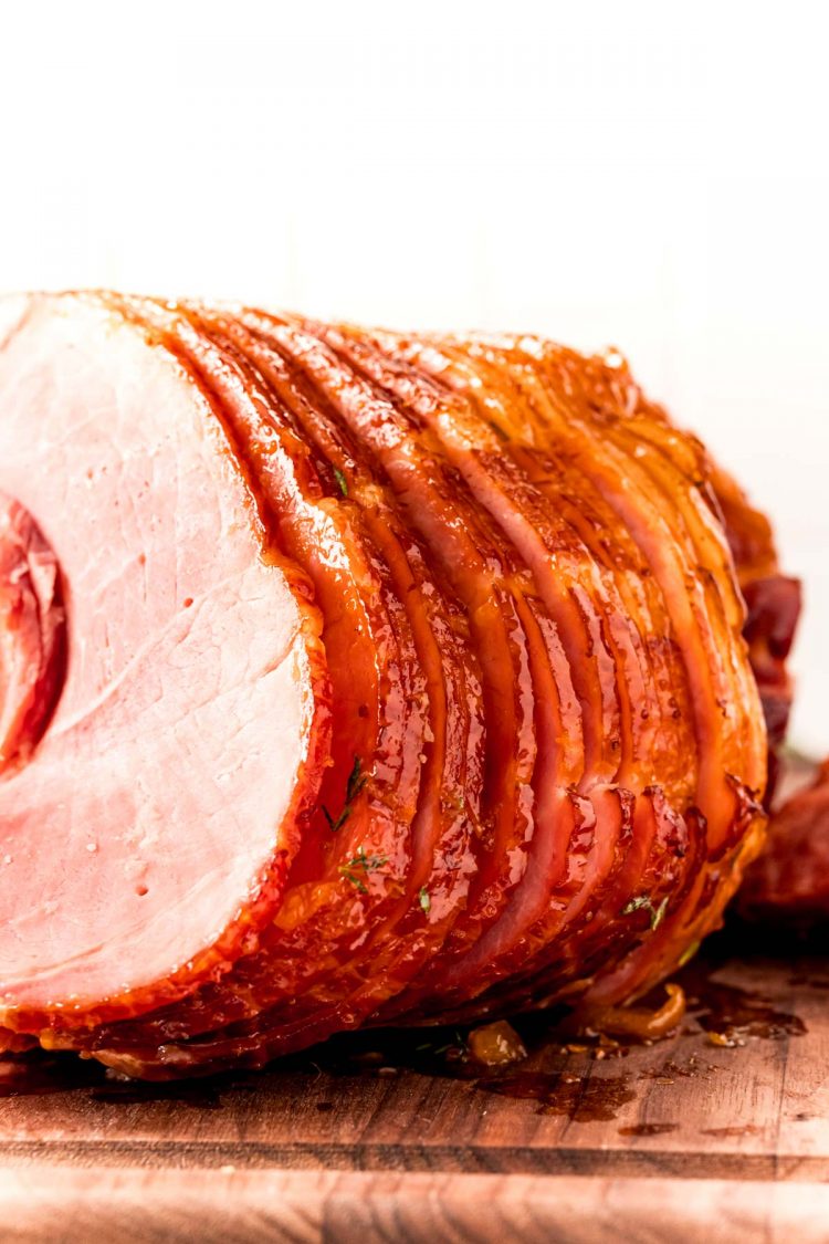 Close up photo of a spiral ham.