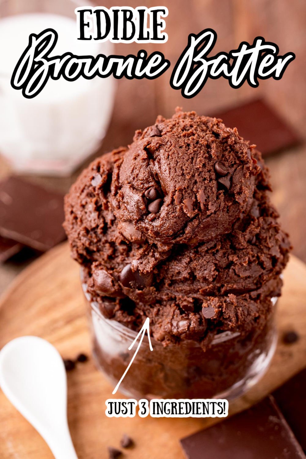 This Edible Brownie Batter is an easy no-bake 3-ingredient recipe overflowing with rich, fudgy brownie delight that tastes just like your licking the real deal off the spatula! via @sugarandsoulco