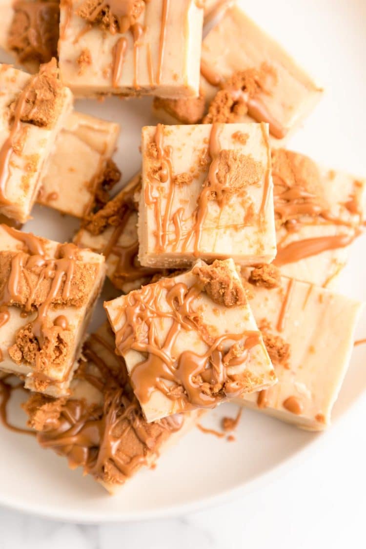 Overhead photo of biscoff fudge on a white plate.