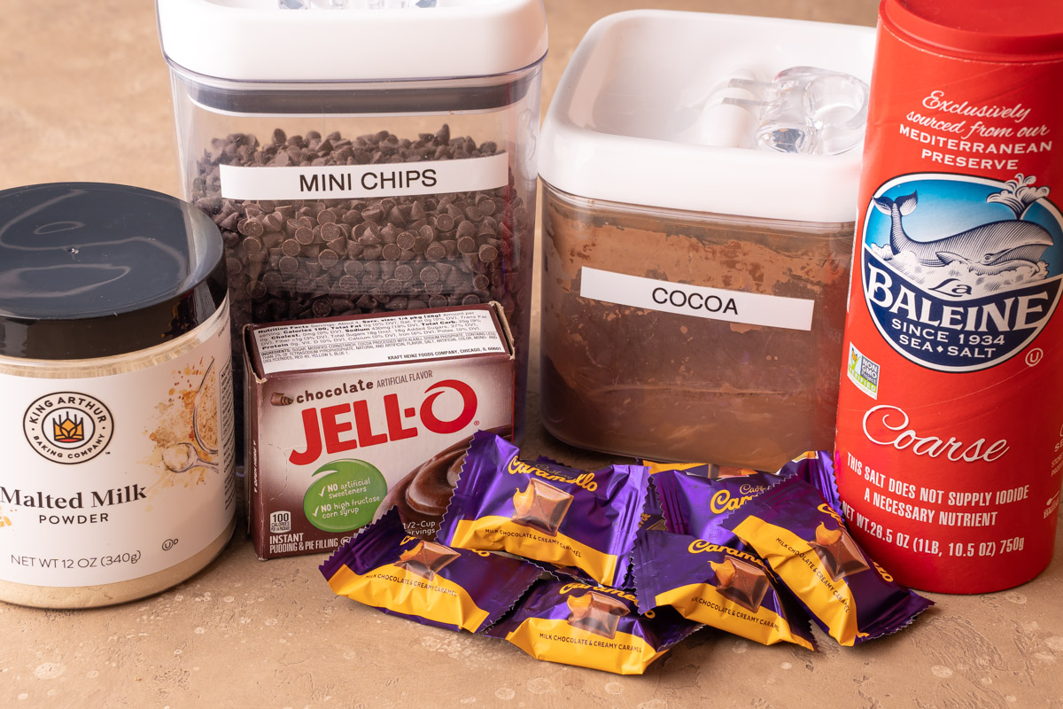 Key ingredients for make caramel stuffed chocolate cookies.