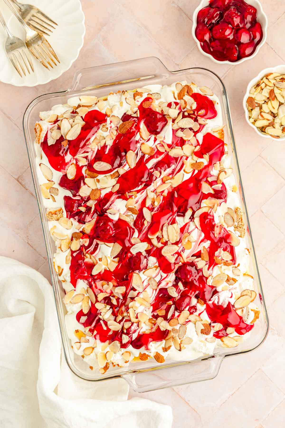 Overhead photo of a pan of strawberry heaven on Earth cake.