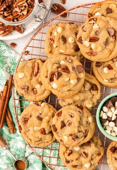 Overhead photo of Mama Kelce's cookies on a wire rack.